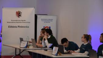 Zdjęcie z finału Kujawsko-Pomorskich Mistrzostw Menedżerskich - Turnieju Przedsiębiorczości Społecznej