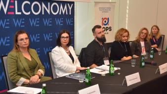 Eksperci podczas panelu "Wsparcie dzieci i młodzieży w kryzysie zdrowia psychicznego"